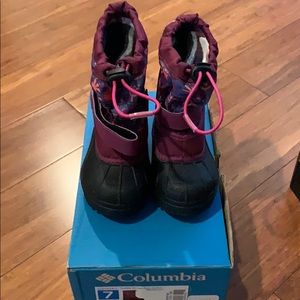 Columbia Kids snow boots